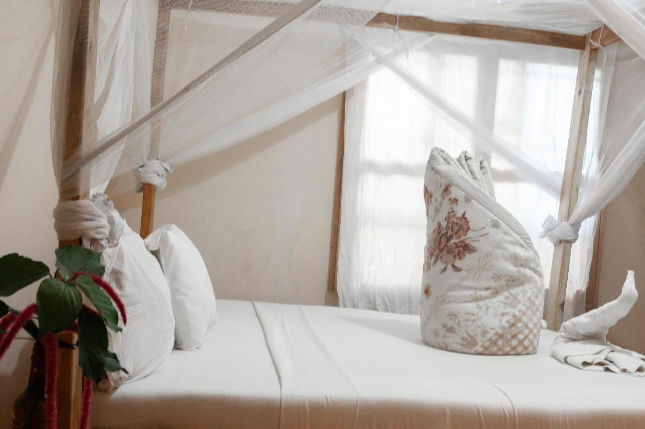 The Secret Garden Hotel Moshi Bagian luar foto