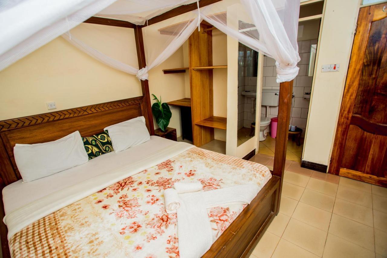 The Secret Garden Hotel Moshi Bagian luar foto