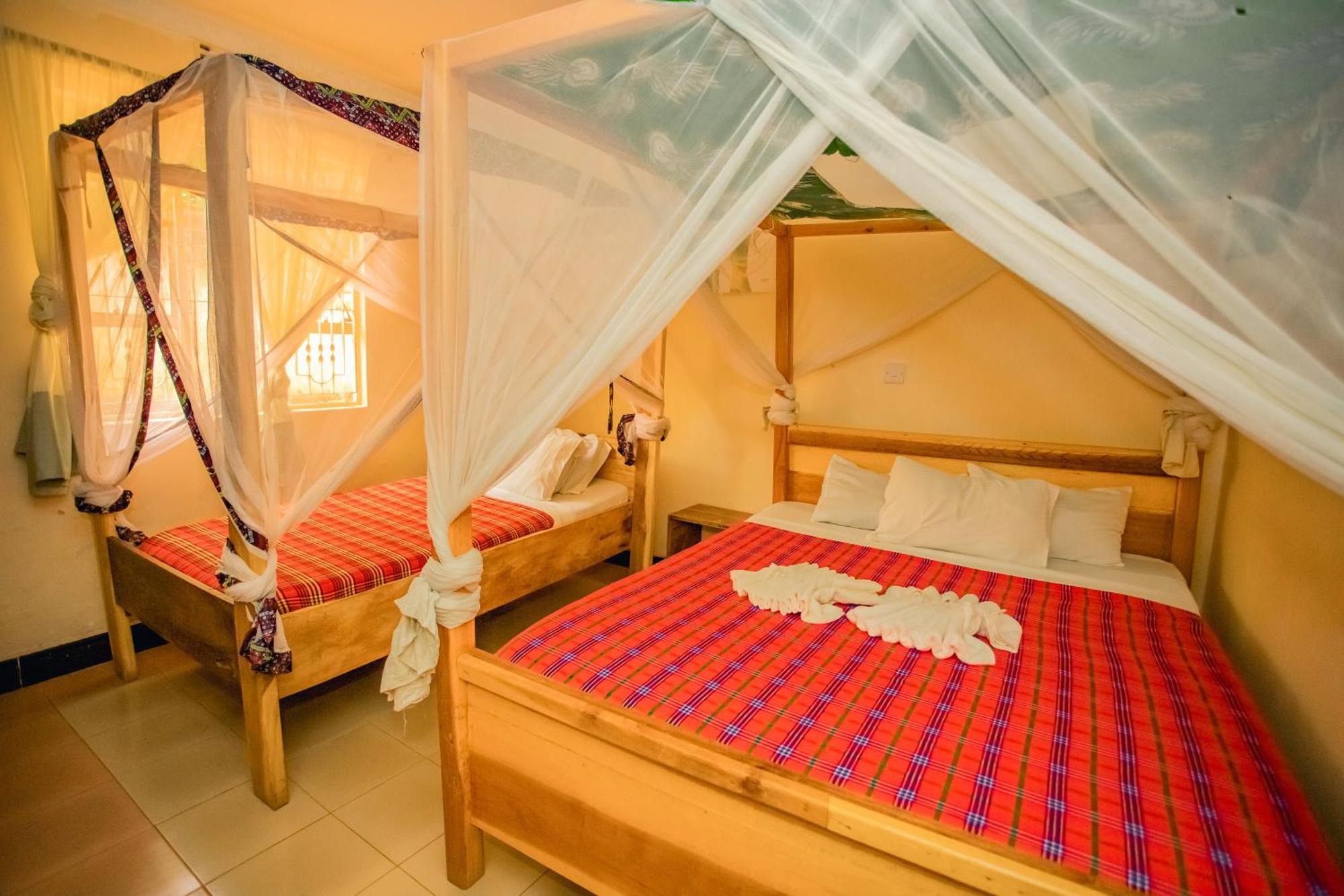 The Secret Garden Hotel Moshi Bagian luar foto
